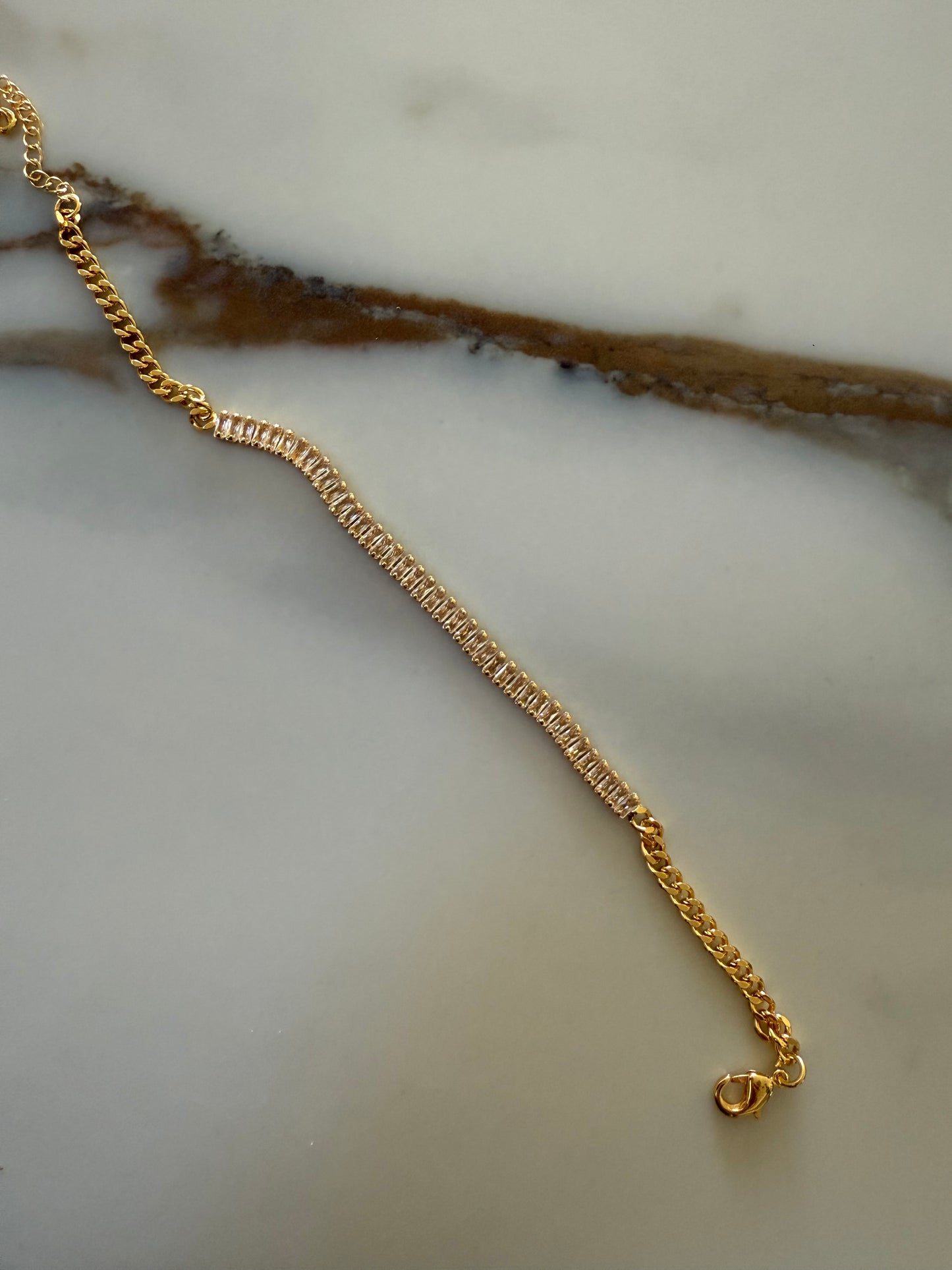 18K Gold Plated Crystal Accent Anklet – 10" Adjustable