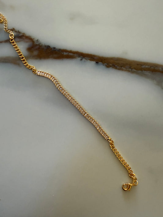 18K Gold Plated Crystal Accent Anklet – 10" Adjustable